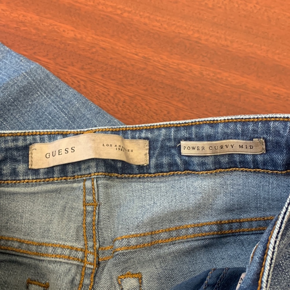Guess Jeans - Picture 6 of 7